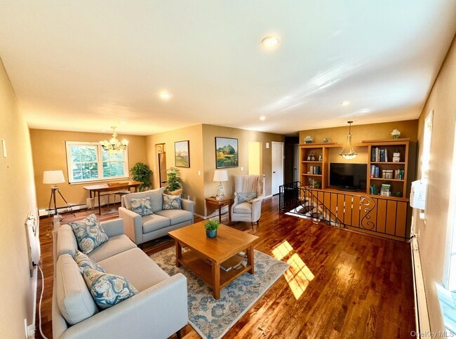 Photo - 273 N Brewster Rd