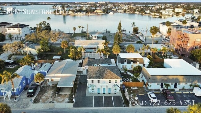 Photo - 14135 Palm St Unit 4