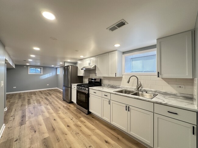 Photo - 2039 W 23rd St Unit G