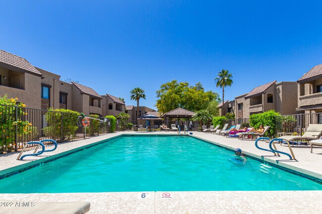 5995 N 78th St Unidad 1041