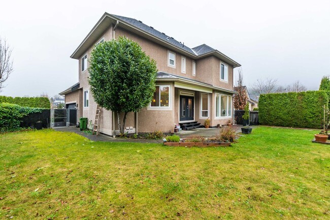 Photo - 5513 Teskey Pl