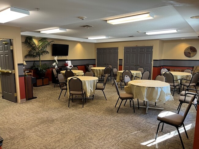 Photo - 1777 Haslett - Senior Living