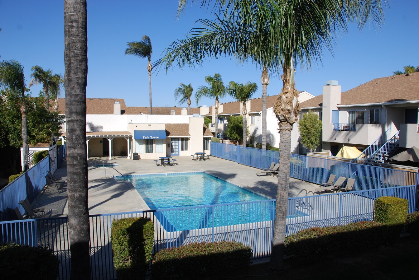 Photo - Parktowne Apartments