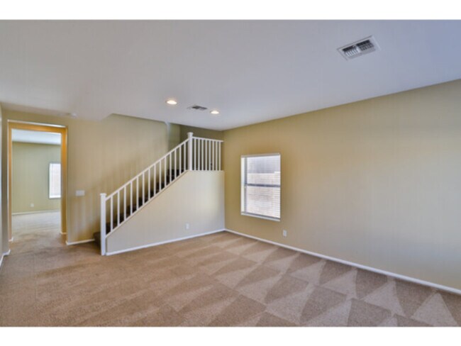 Photo - Lovely Maricopa Home