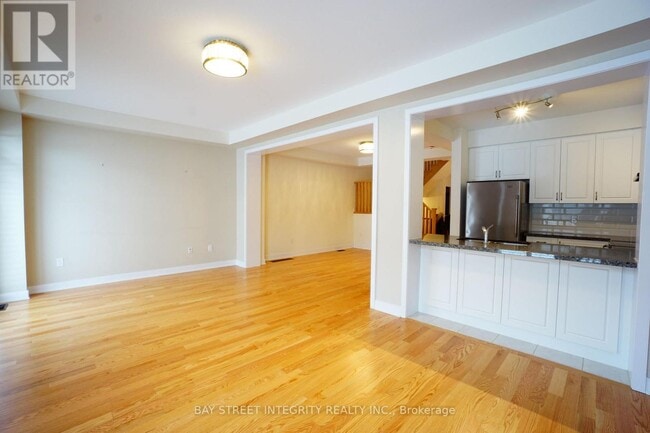 Photo - 49 Badgerow Way