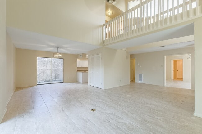 Photo - 514 Shady Dale Dr