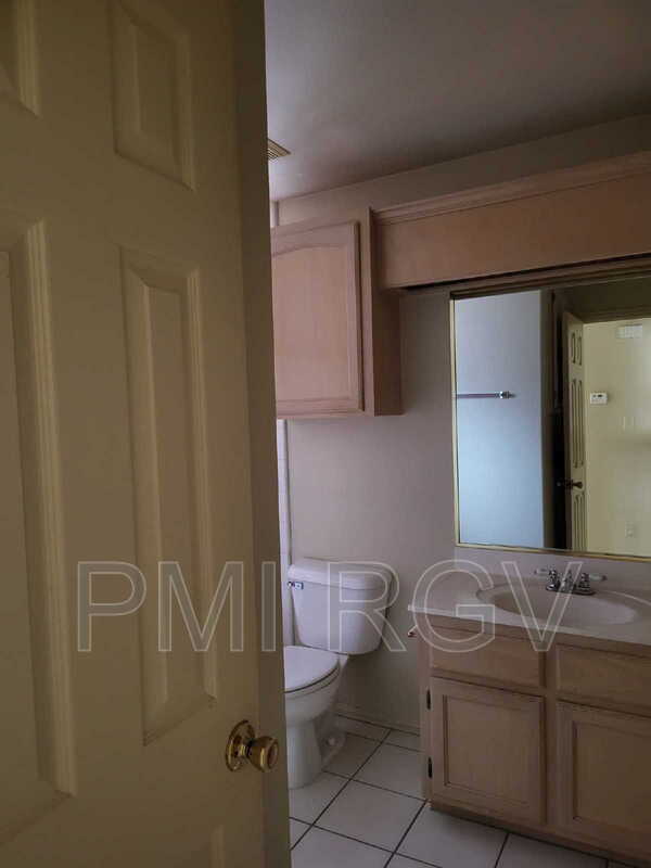 Photo - 709 Robin Ave Unidad 1