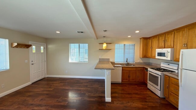 Photo - 2616-2618 Cullen St Unidad 2616