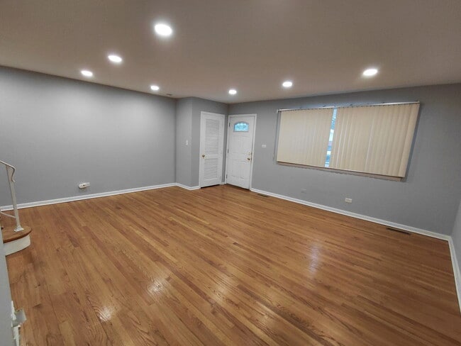 Photo - 2021 Walters Ave