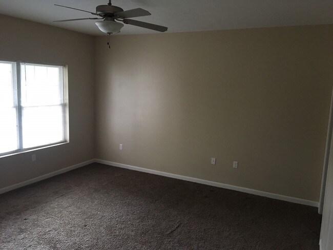 Photo - Pine Valley Apartments