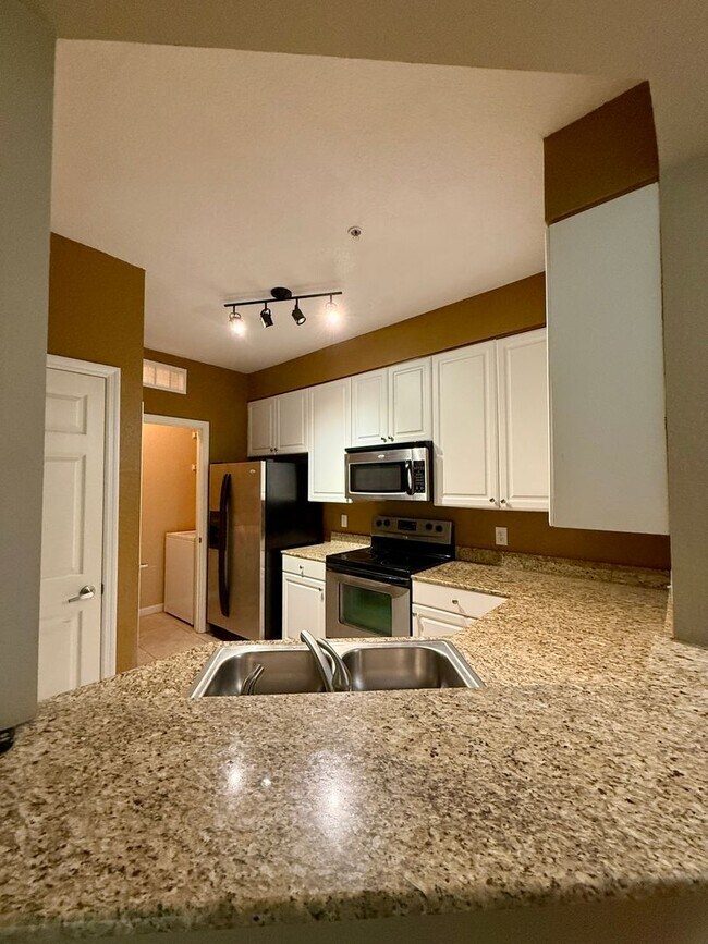 Photo - 8539 Gate Pkwy W