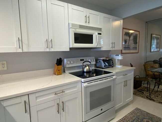 Photo - 14 Royal Palm Way Unit 106