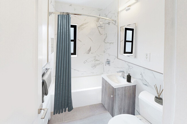 Photo - Franklin Manor