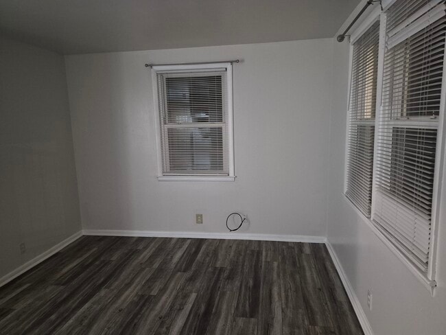 Photo - 1717 24th Ave N