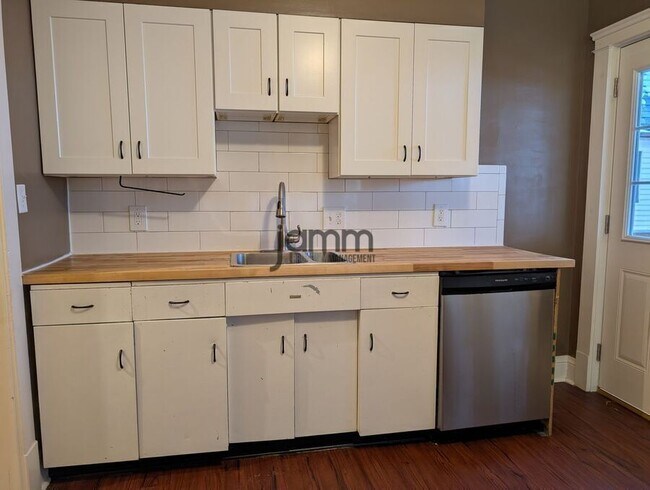 Photo - 1560 Coutant Ave Unit Lower