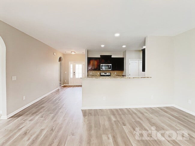 Photo - 820 Mesa Verde Pl
