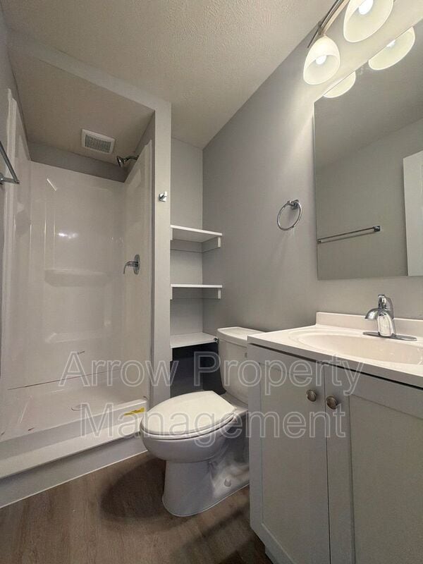 Photo - 877 N 26th St Unit 207