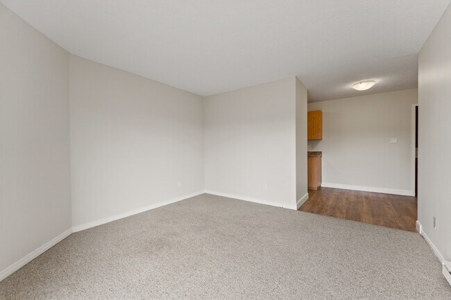 Photo - Riverview Park Apartments