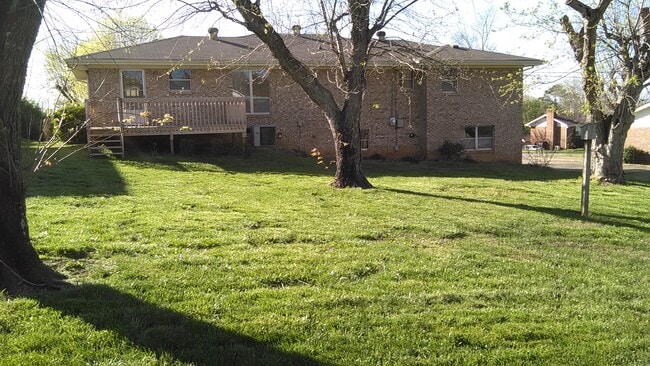 Photo - 2512 Sharron Dr