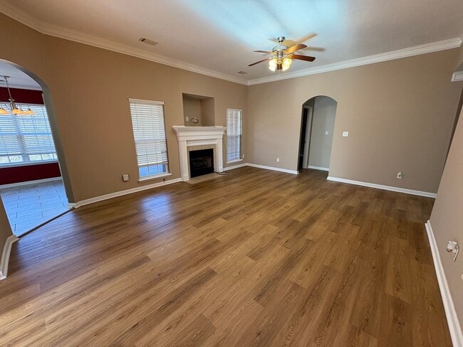 Photo - 934 Sedgefield Cir