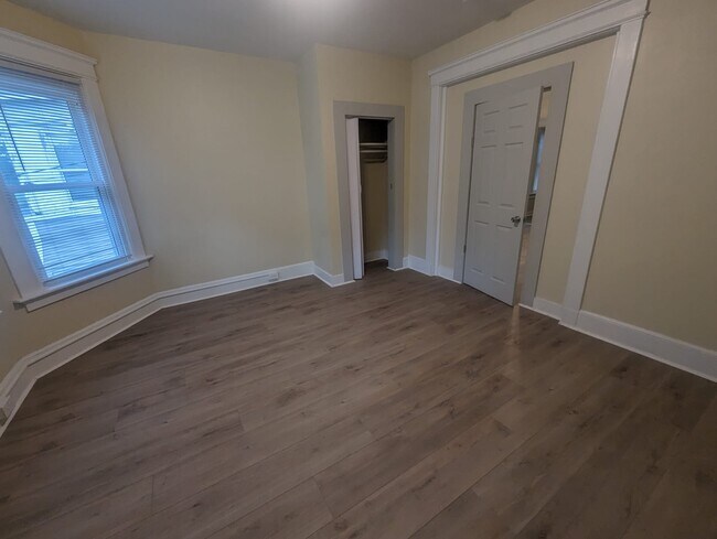 Photo - 208 Clinton Ave Unit 2