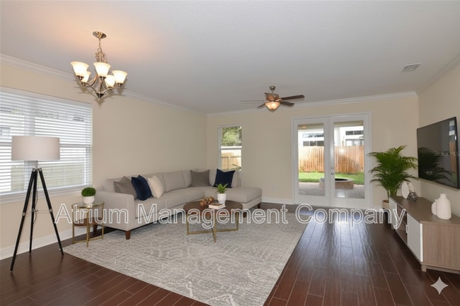 Building Photo - 2916 E Washington St