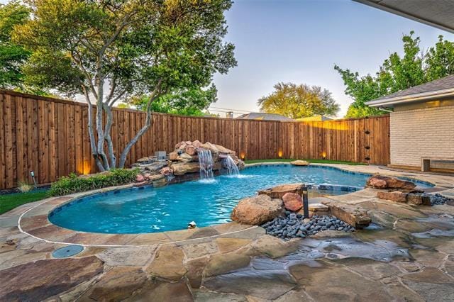 Photo - 6009 Black Berry Ln