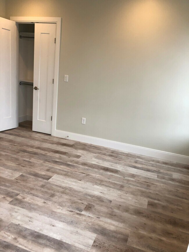 Photo - 50 Forsyth St