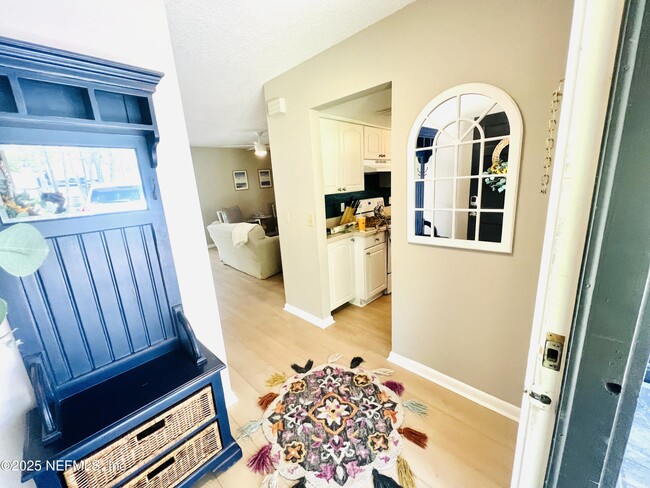 Photo - 184 Bermuda Ct