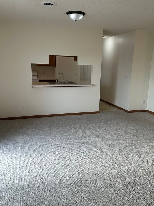 Photo - 273 23rd St SE Unit 2