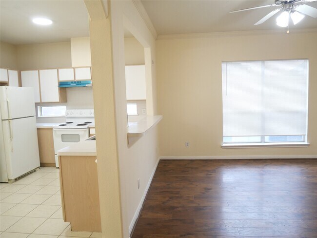 Photo - 6289 Wilcrest Dr Unit 7302