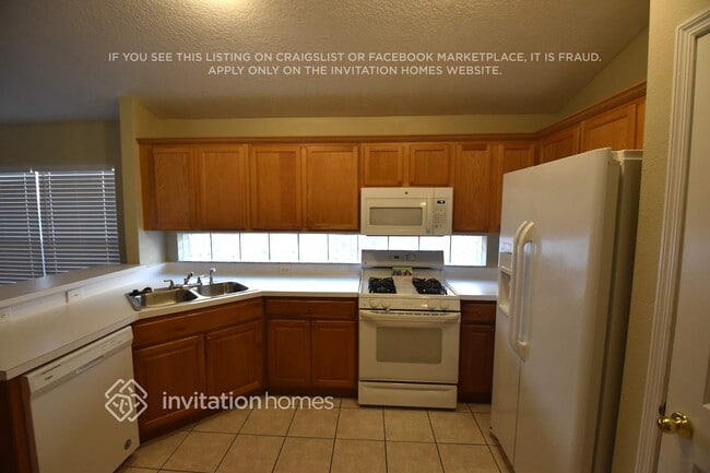 Photo - 5611 Hawkgrove Pl