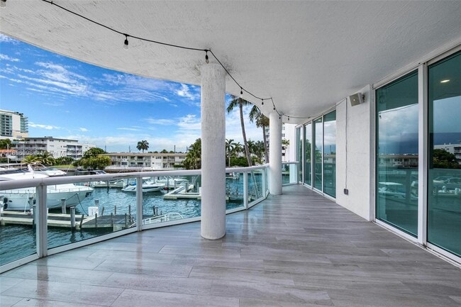 Photo - 7918 Harbor Island Dr