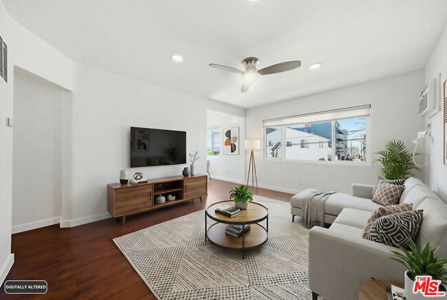 Photo - 510 Pacific Ave Unidad 4