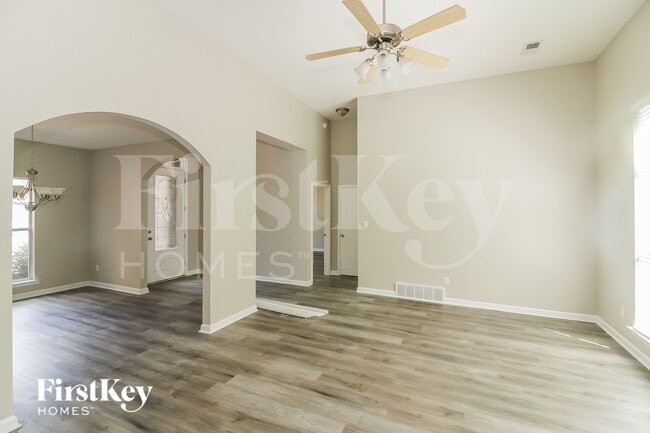 Photo - 5845 Peterson Ridge Ln