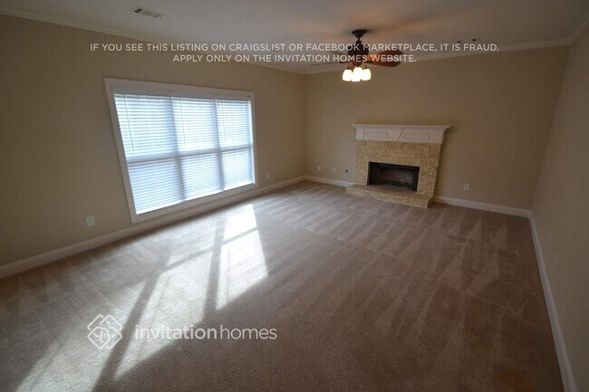 Photo - 463 Strawberry Walk