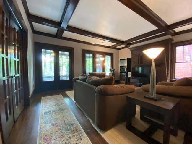 Photo - 172 Buttles Ave
