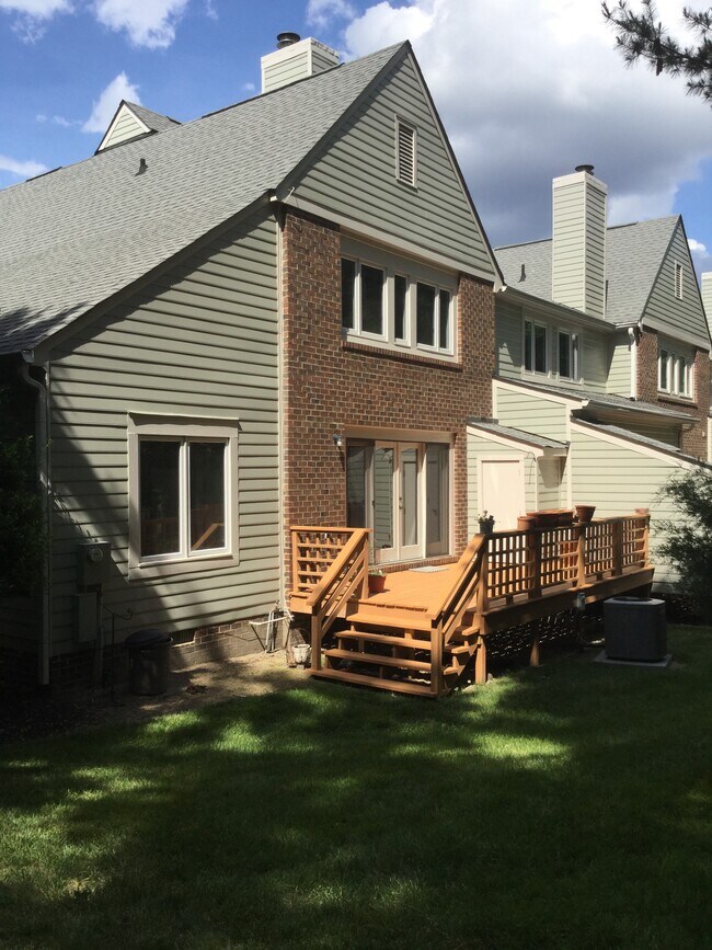 Back Deck - 9100 Waterford Rhye Cir