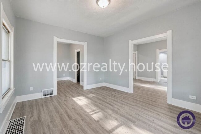 Photo - 24 Tyler St
