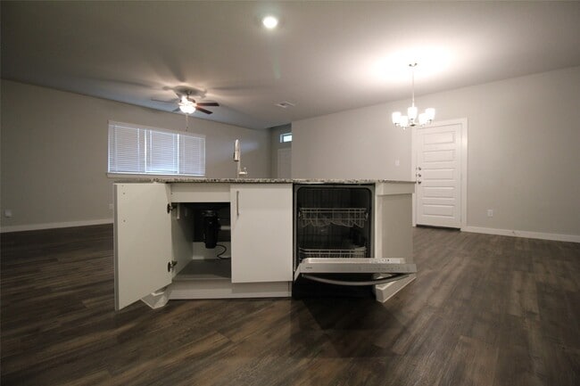 Photo - 25504 Starling Ln