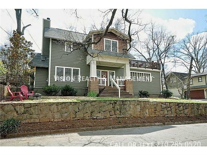 Photo - 977 Cummings St SE-