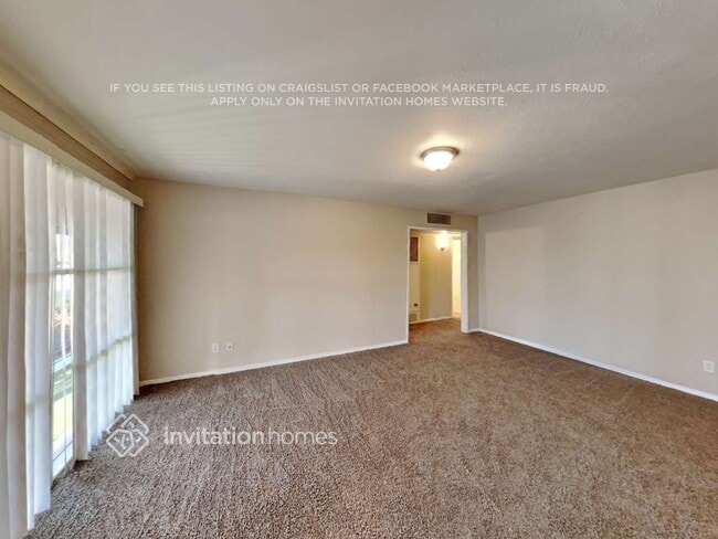 Photo - 3036 W Elm St