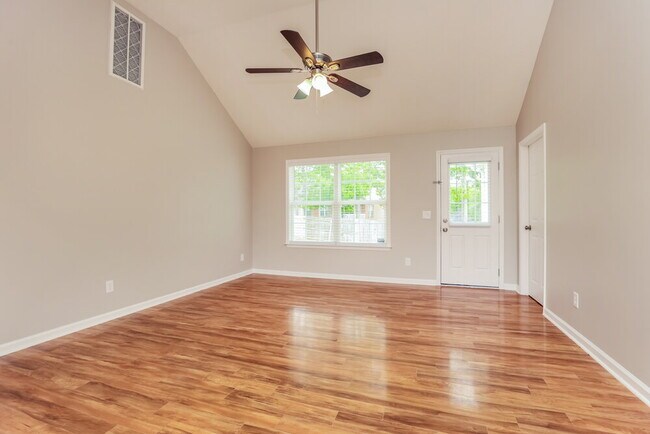 Photo - 1031 Sky Valley Trail