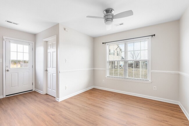 Photo - 131 Cherry Grove Dr