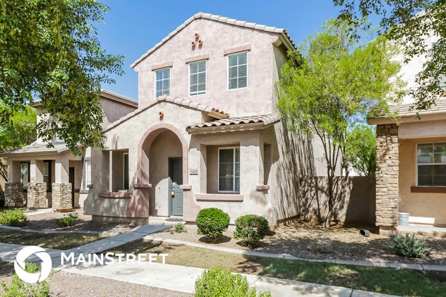 Photo - 5158 W Illini St