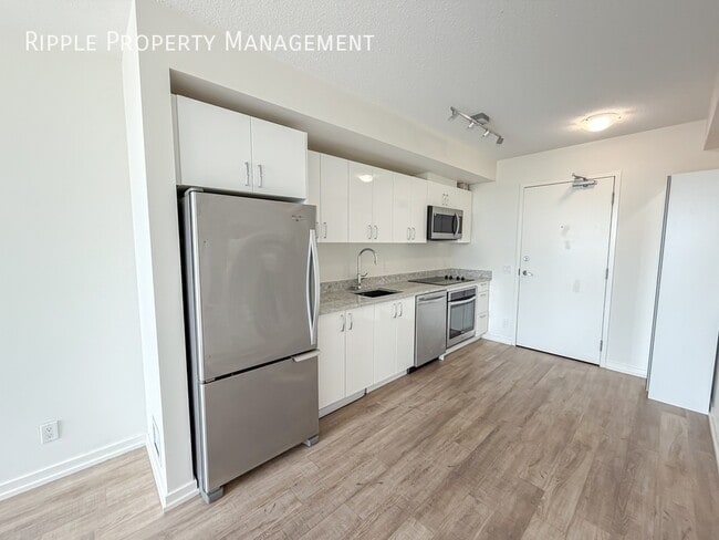 Photo - Modern 1 Beds, 1 Baths Apartment/Condo | Pets Not Allowed Unit 1407
