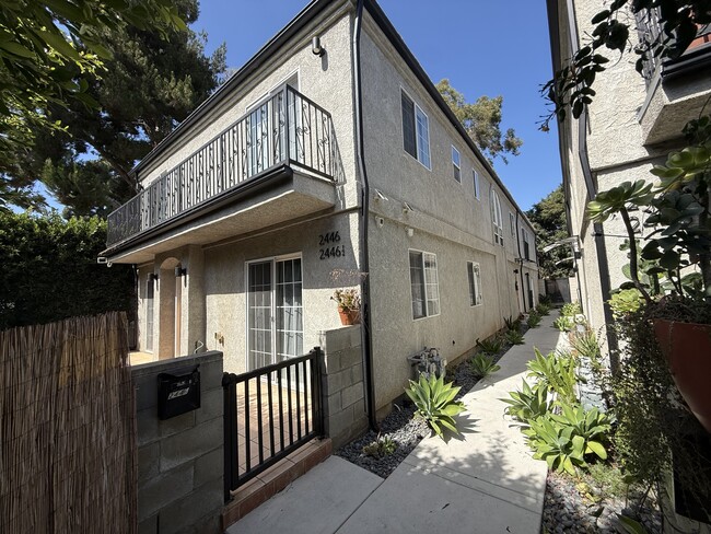 Photo - 2446 S Centinela Ave Unit 2446