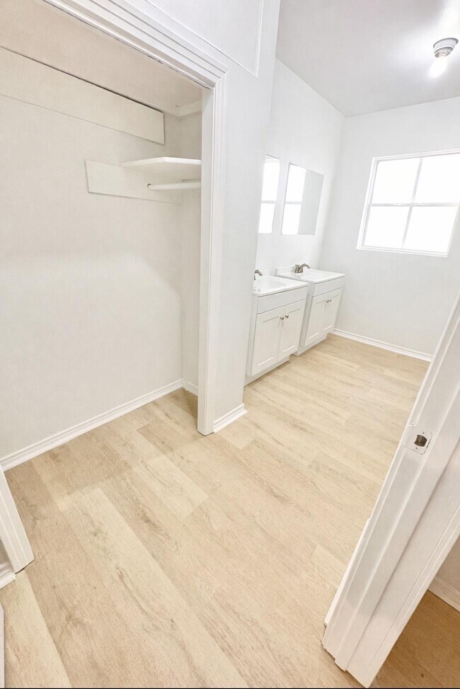 Photo - 2108 Horn Rd