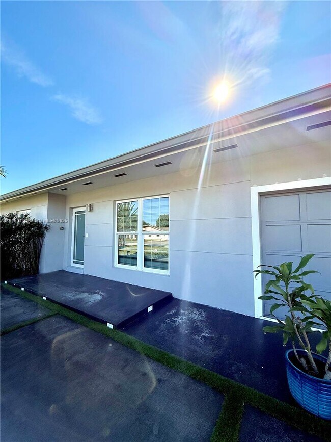 Photo - 11120 SW 154th St