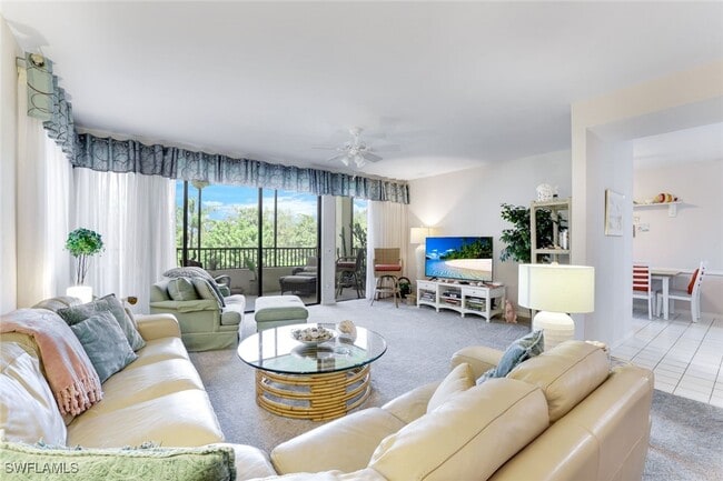 Photo - 6510 Valen Way Unidad #205